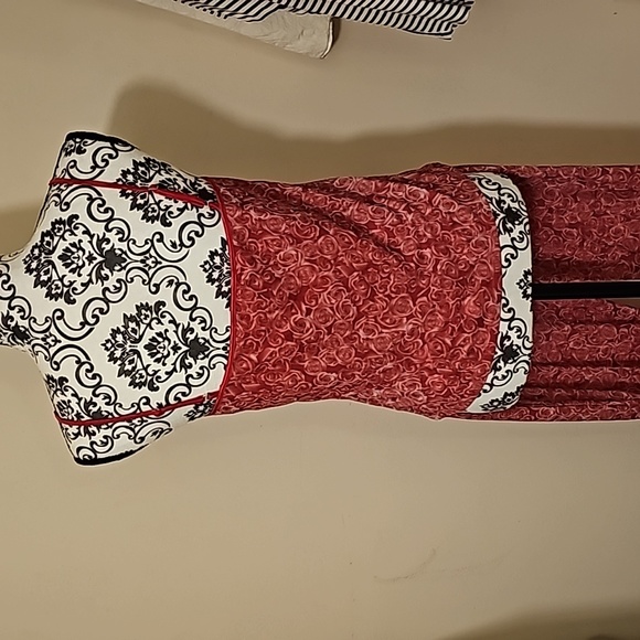 Vintage Planet Sleep Lined Rose Pajamas-szL - Picture 2 of 3